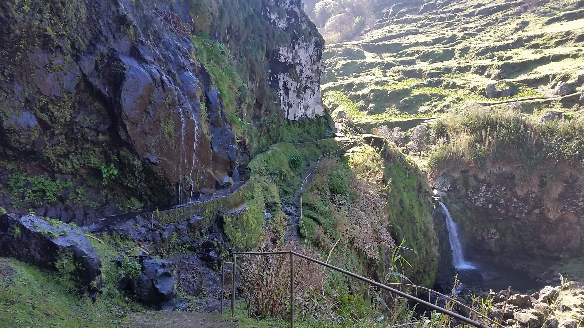 Cascada n durante el recorrido