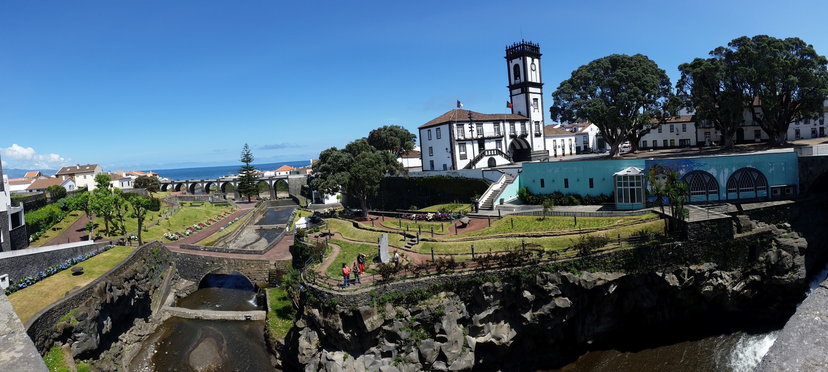 Ciudad de Ribeira Grande, plaza principal